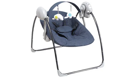 What Ages of Babies Can Use a Baby Swing?